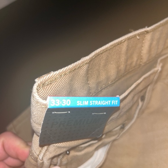 Mossimo tan jeans - Picture 3 of 3